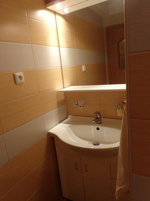 Family House - Apartmany Zuzana Stará Lesná الغرفة الصورة