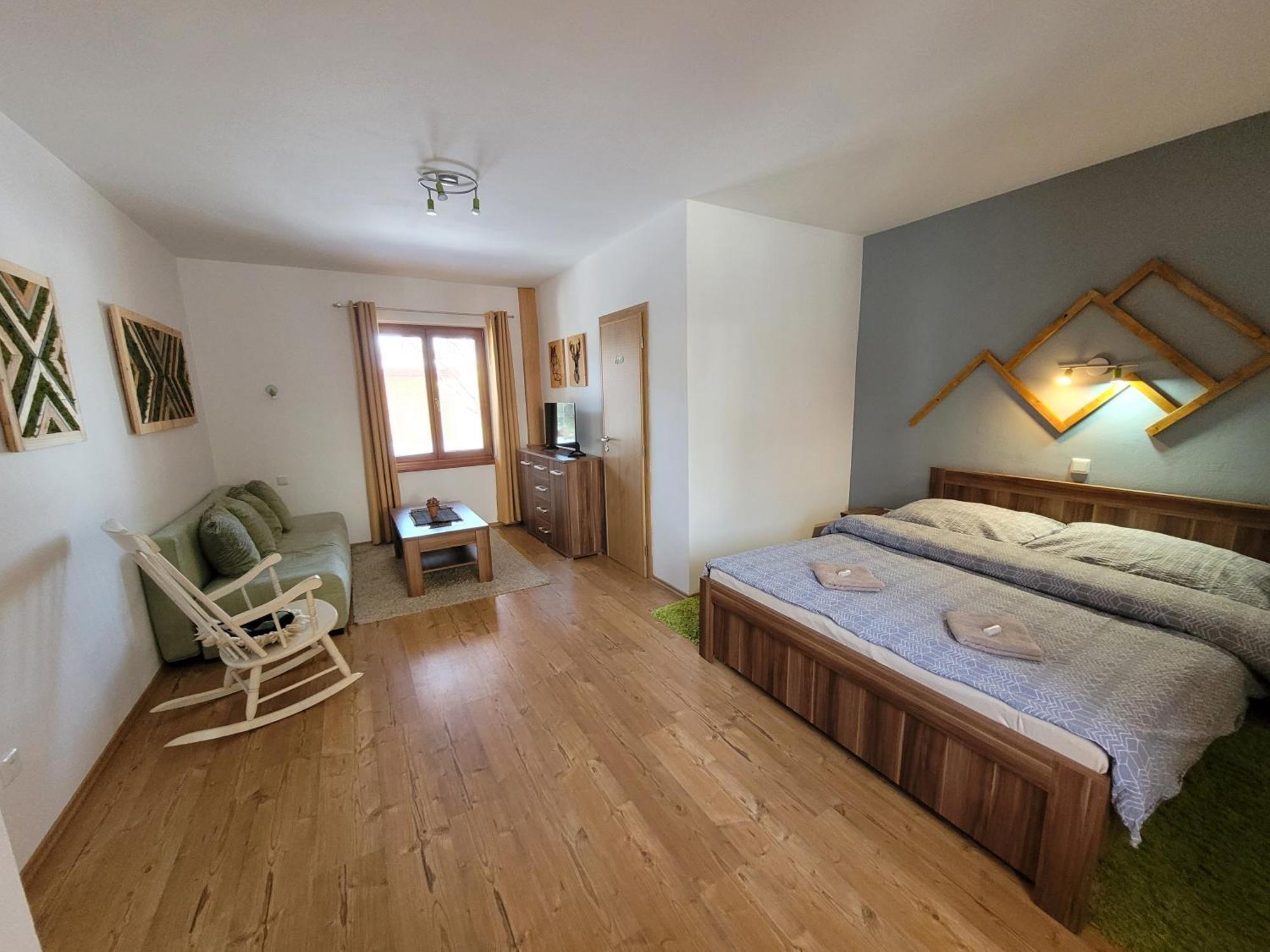 Family House - Apartmany Zuzana Stará Lesná المظهر الخارجي الصورة