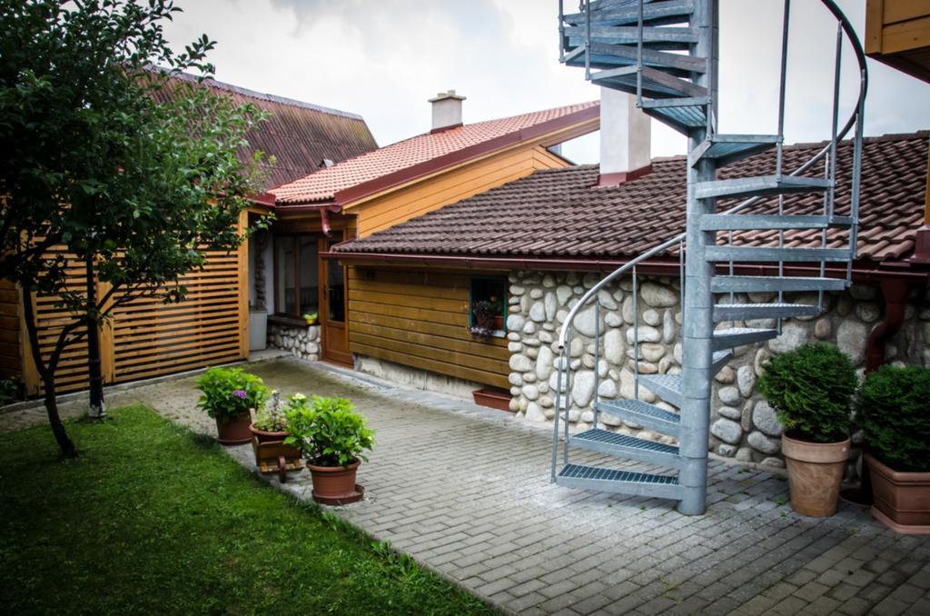 Family House - Apartmany Zuzana Stará Lesná الغرفة الصورة